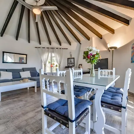 ヴィラ Mary Gump カルプ