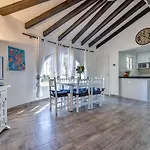 Villa Mary Gump
