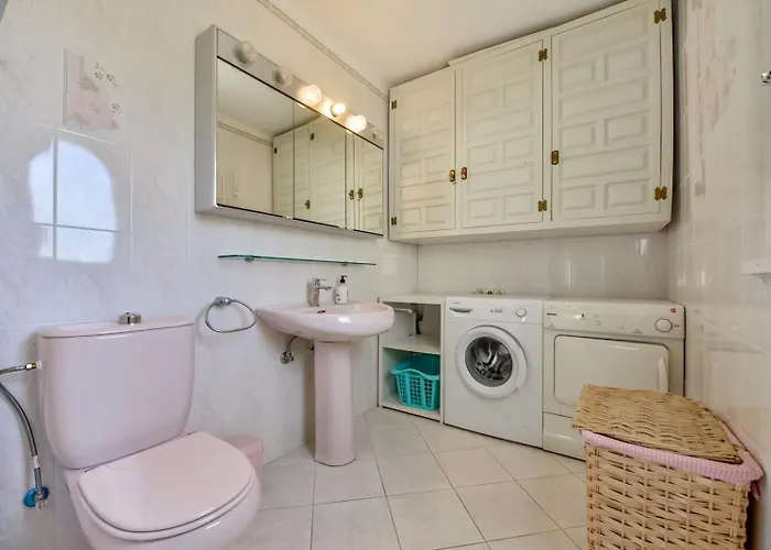 Mary Gump Villa Calpe